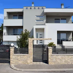 Apartament Miocic